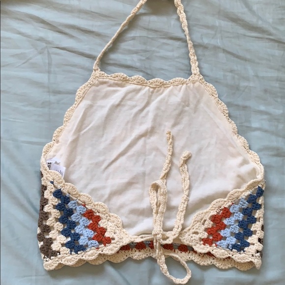 Say What? Crochet tie back crop top - Picture 3 of 3